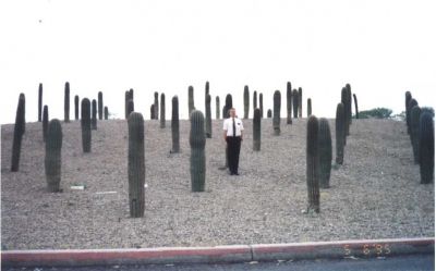 Can you find Elder Waldo?
G. Paul Mantini
05 Nov 2001