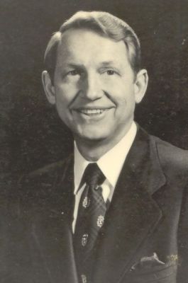Elder Rector
Matthew S. Ross
06 Jun 2003