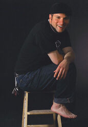 John Thomas Manzi Fotos