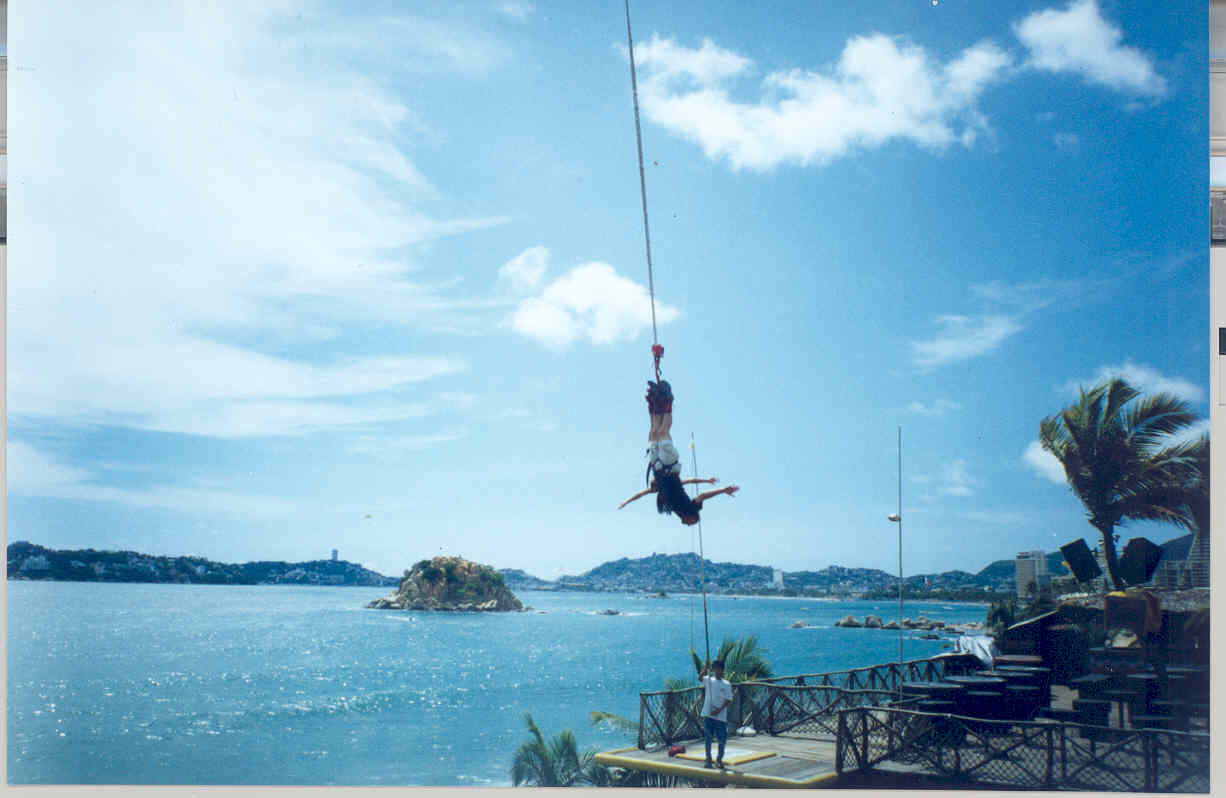 One thing you gotta do before you die is go to Acapulco and tnadem bungee jump like me!!!!
Mark Berrett Sanders
08 Jul 2003