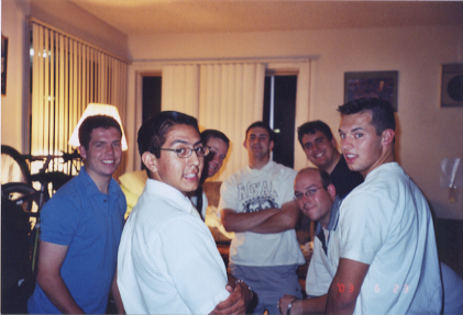 apartment meeting. arleta 2003
Jonathan E BEEDE
02 Oct 2004