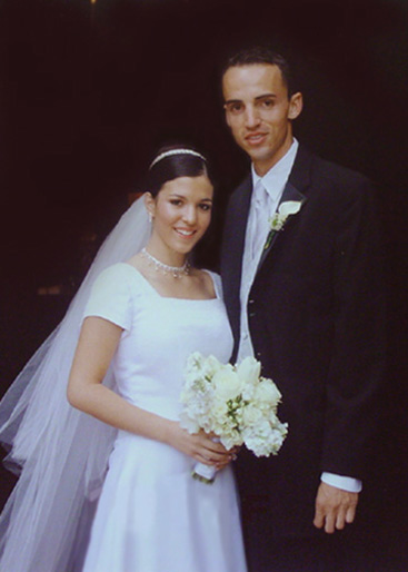 just married
Joshua Richard Felt
02 Oct 2003