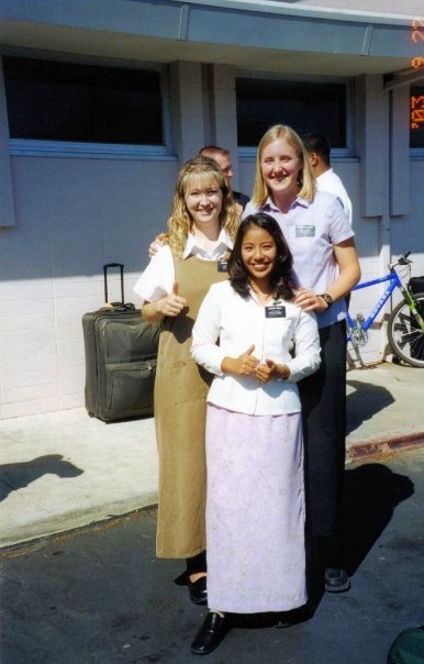 SISTERS
Tanya  Toala
12 Jun 2009