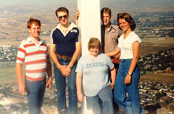Simi Valley P-day, 9-10-79. We hiked to the cross above the SW end of SV. Just above the T.O.-S.V. road. L-r; Elder Crozier, ID. Elder Jack Thomas Cardston, Alberta, Canada. Sister Betty Jill Barett, MD. Elder Sudweeks, Sandy, UT. Sister Kathy Mendenhall, Lethbridge, Alberta, Canada.
Grant  Bobo
19 Apr 2003