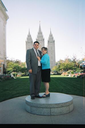 Here we are visiting Salt Lake Temple
David M Root
03 Jun 2007