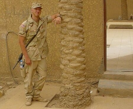 PFC (Elder) Brian Svedin chilling in Iraq.
Emirate  Waters
01 Jun 2003