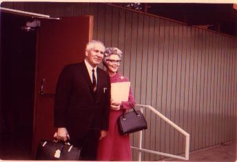 President and Sister Hinckley, supplied by Jack Feldman.
Richard Funk
07 Nov 2003