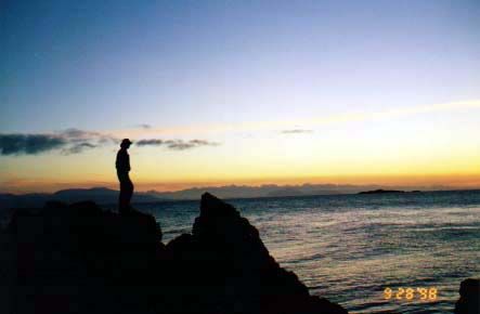 Watching the P-Day sun rise over the mainland from Piper Beach. Submitted by Jim Pipes
Richard Funk
10 Nov 2003