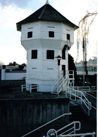 The Nanaimo Bastion in the harbor
David  Williams
03 Jul 2004