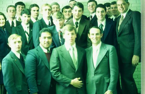 Original Canada Winnipeg mission office staff spring 1976
Loren H Evans
05 Jul 2007