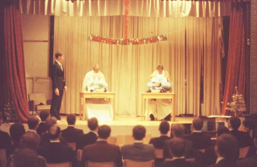 Christmas mission conference in Winnipeg, December 1976
Loren H Evans
08 Jul 2007