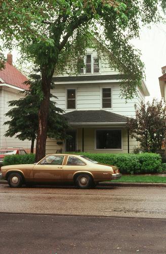 Saskatoon ZL apartment 2nd floor spring 1977
Loren H Evans
08 Jul 2007