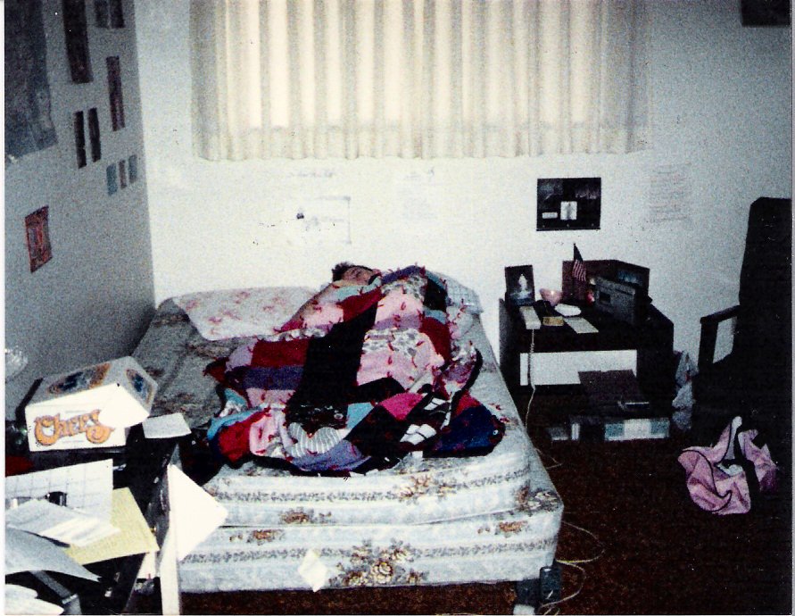 This is Elder Douglas Max Loertscher doing his favorite P-Day activity! 1987
Brian Dean Cantelope
09 Aug 2007