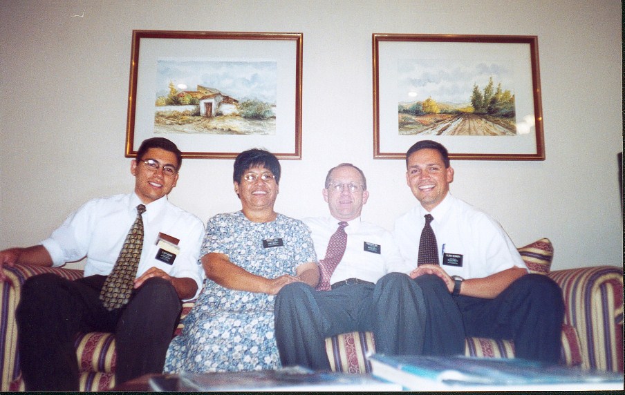 E.Marin, Hna.Call, Pdte. Call, Yo
Jorge Antonio Herrera
03 Jul 2002