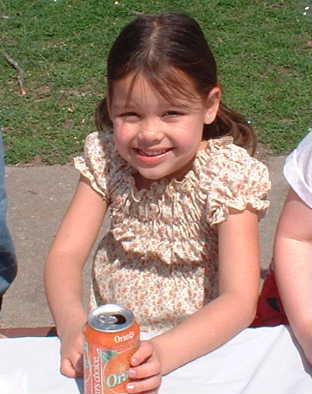 Esta es nuestra hija Megan Jolley ( 7 )
Andrea  Jolley
19 May 2003