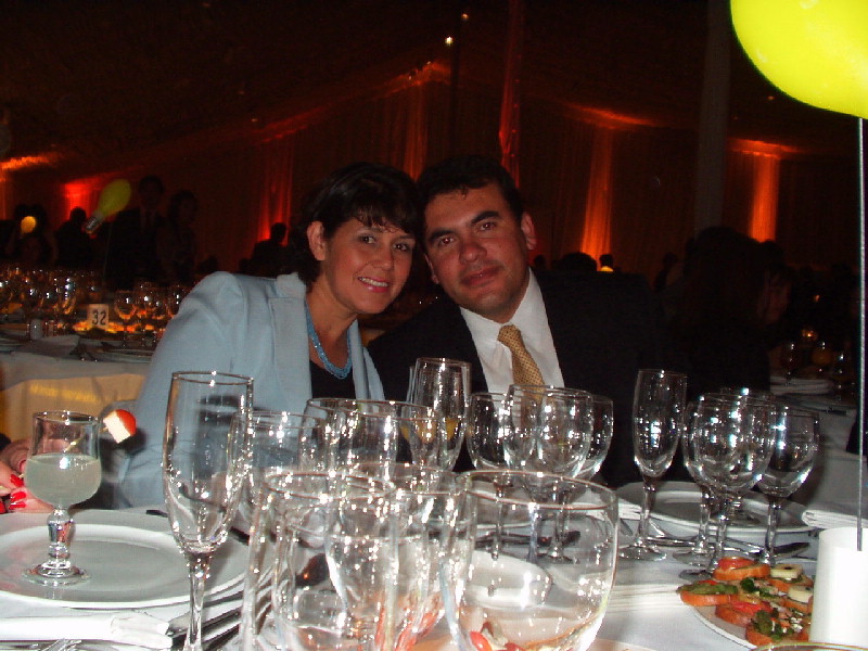 FIESTA BAILABLE DE FIN DE AÑO 2005.
OLIVER CABEZAS Y ORIANA DONOSO.
CABEZAS H OLIVER GORKI CABEZAS
29 Dec 2005