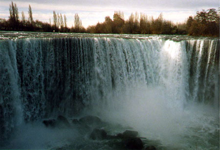 El Salto de Laja.
Dimitri  Clark
21 Aug 2006