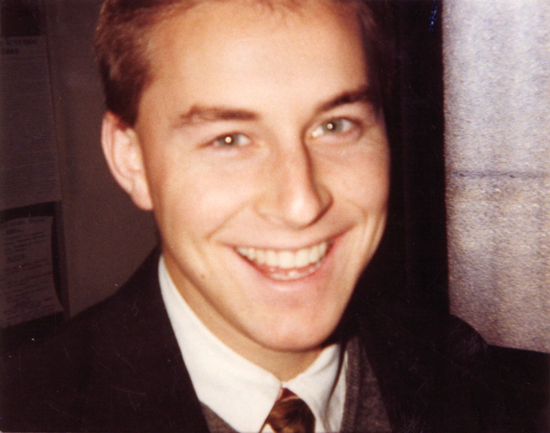 Elder christopher stott año enero 1992 prasmatico,alegre,siempre feliz,correcto en sus acciones muy inteligente....aprendi bastante de el
Jose Eduardo Muñoz Riveros
06 Jun 2007