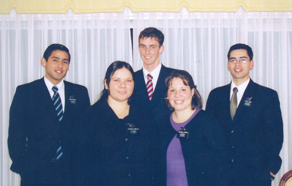 The alumni of July 2004
Guillermo Jerez
08 Apr 2005