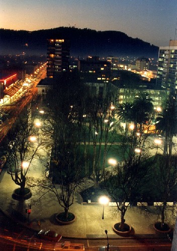 Temuco @ night
Chris A Cano
29 Jun 2006