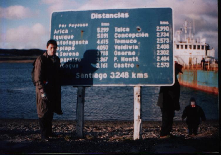 I also was there in September, 1994 after the elder simpson. I was for 2 days to see the members for habian extracted to the missionaries
cristian rodrigo  frias tapia
18 Aug 2006