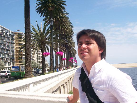 Aqui con unos kilos de mas
MOISES  JONAS  JARA  DROGUETT
12 Aug 2007