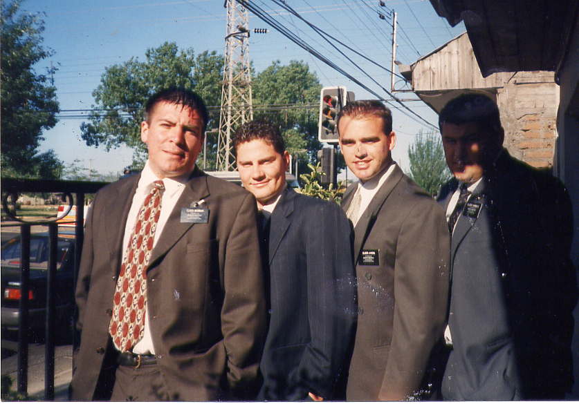 Me and my buds
Patricio Eduardo Berrios
07 May 2004