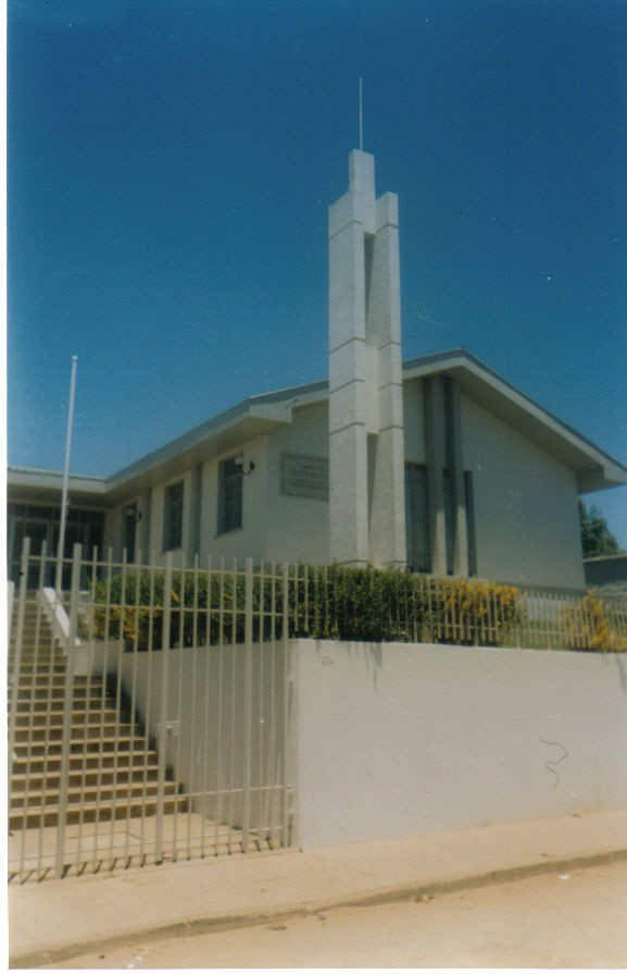 ¿Alguien la conoce?
Eduardo Rojas
28 Oct 2004