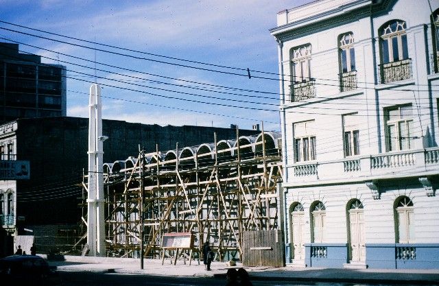 The new Valparaiso Chapel on Calle Edwards under construction. Photo submitted by Mary Lou Holbrook-Ellsworth.
Blaine Nay
01 Jun 2008
