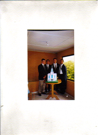 ESTO FUE UN DOMINGO QUE ESTABAMOS LISTOS PARA HACER UNA EXPOSICION EN BARRANQUILLA
Oscar Javier Alvarez
04 Apr 2003