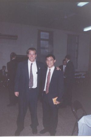 Ajá!!! Este es el argentino Cates, hermano de Jeremy. Lo encontré en Argentina!!!
Gabriel Hernán  Rodríguez
10 Feb 2004