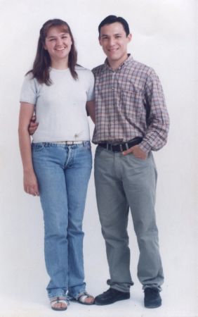 Mi esposa Cecil y Yo...
Gabriel Hernán  Rodríguez
10 Feb 2004