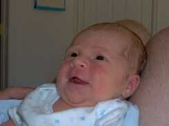 El es tan Feliz por estar con su papa
Spencer K Ballantyne
20 Aug 2005