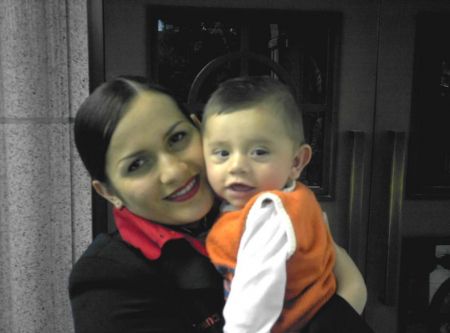 Aca estoy conmi mami el primer dia que fui al templo
Oscar Javier Alvarez
22 Dec 2005