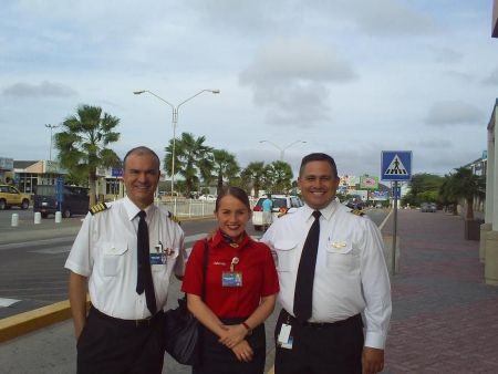 Pilots and Flight attendants
Oscar Javier Alvarez
05 Sep 2007