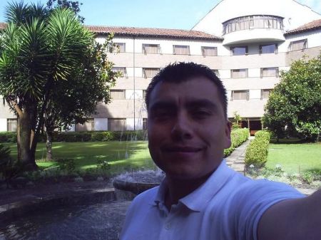 Acá en el hotel
Oscar Javier Alvarez
20 Sep 2007