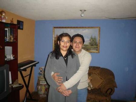 saludos Familia Duque Robayo
ROBERTO DANIEL DUQUE
01 Mar 2006