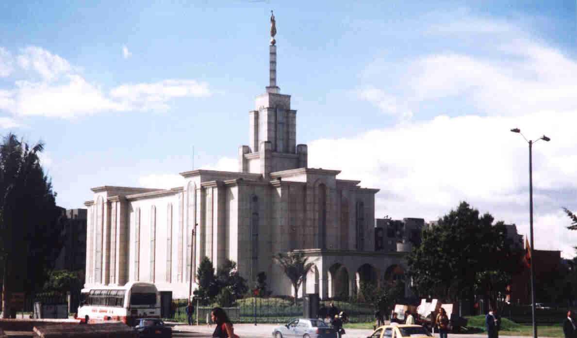 Templo de Bogota
Frank Fermin Raraz Tirado
05 Oct 2003