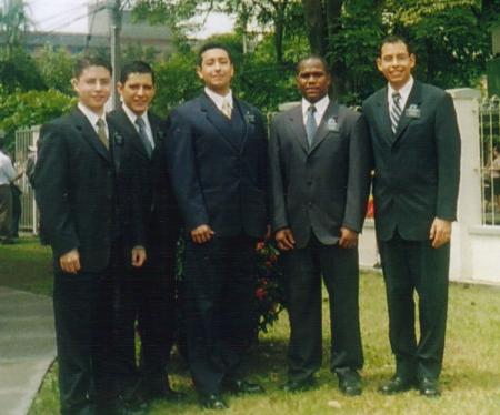 los de la oficina
William Alexander  Mateus Bernal
24 Aug 2004