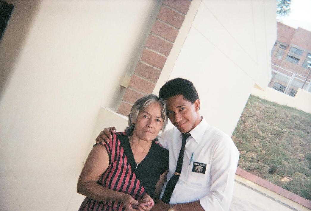 Hermana Patino y Elder Castro
David Michael Shepley
06 Jun 2007