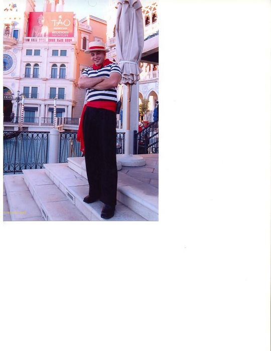 Cantante Italiano
RICHARD E CROMAR
29 Nov 2006