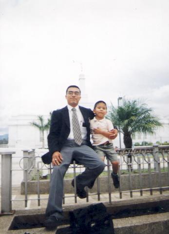 Cesar  Orellana Foto