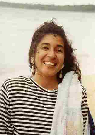 Maribel Lopez de Levie
Dewey Joseph Levie
14 Feb 2002