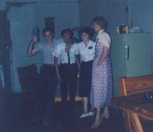 No solo bautizaban a los investigadores sino a los elderes que eran llamados ZL.
Que alegre.
Luis Ricardo Guzman
08 Apr 2005