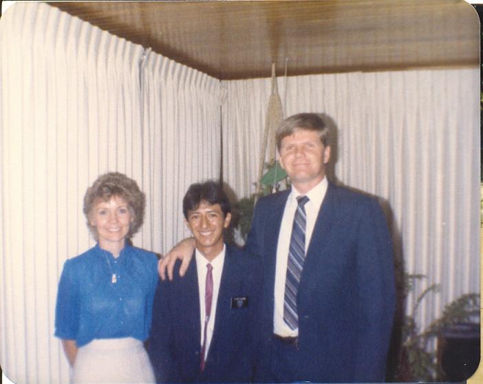 El día que terminé la misión, aunque luzco feliz, realmente no quería salir de la misión.
Luis Ricardo Guzman
08 Apr 2005