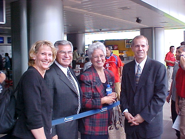 Changing of the Guard - Pres. & Sr. Claybaugh, and Pres. & Sr. Acosta  July 2003
Margaret T. Whitmire
06 Dec 2005