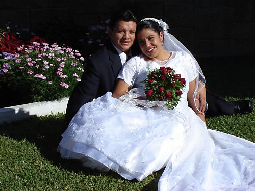 Este día fue nuestro sellamiento en el Templo de la ciudad de Guatemala.
Jeiny Carlily Pérez De Enriquez
30 Nov 2006