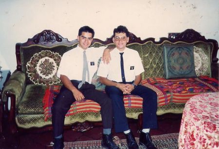 Elder Fallas y Elder Muñoz visitando la casa de la familia Hernández
Francisco Arturo Muñoz
29 Aug 2005