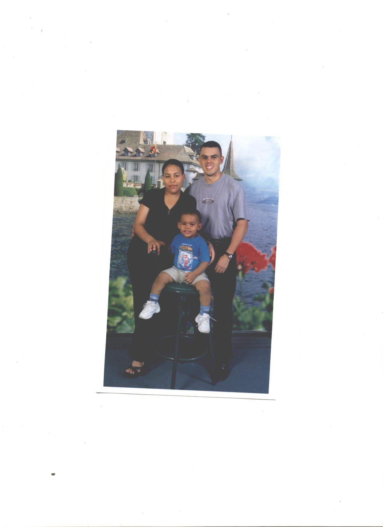 carlos chucky perez Alumni Photo