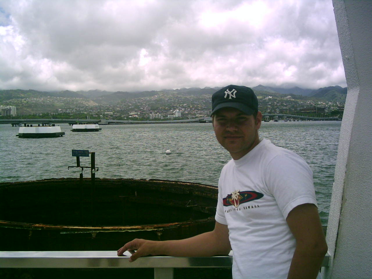This is me at the Uss Arizona memorial
Laurence Daniel Visser
29 May 2005